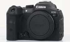 Canon EOS R7