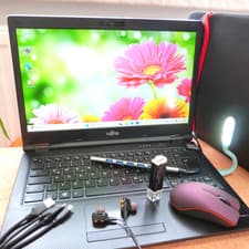 Fujitsu Lifebook E549